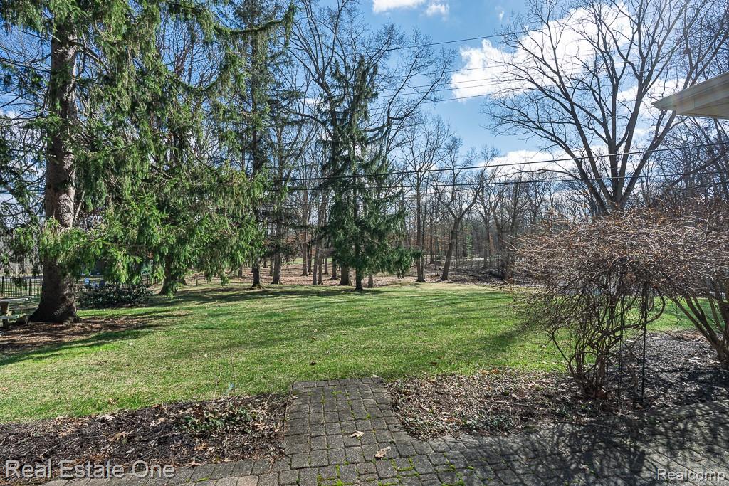 515 Whims Lane, Rochester, MI 48306 — Photo 3