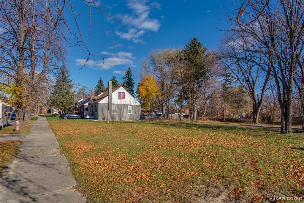 11688 Wayburn Street, Detroit, MI 48224 — Photo 4