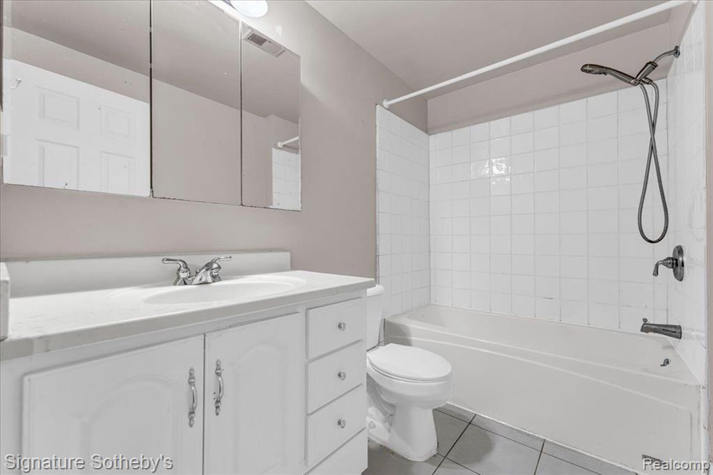 1598 BRENTWOOD Drive, Troy, MI 48098 — Photo 19