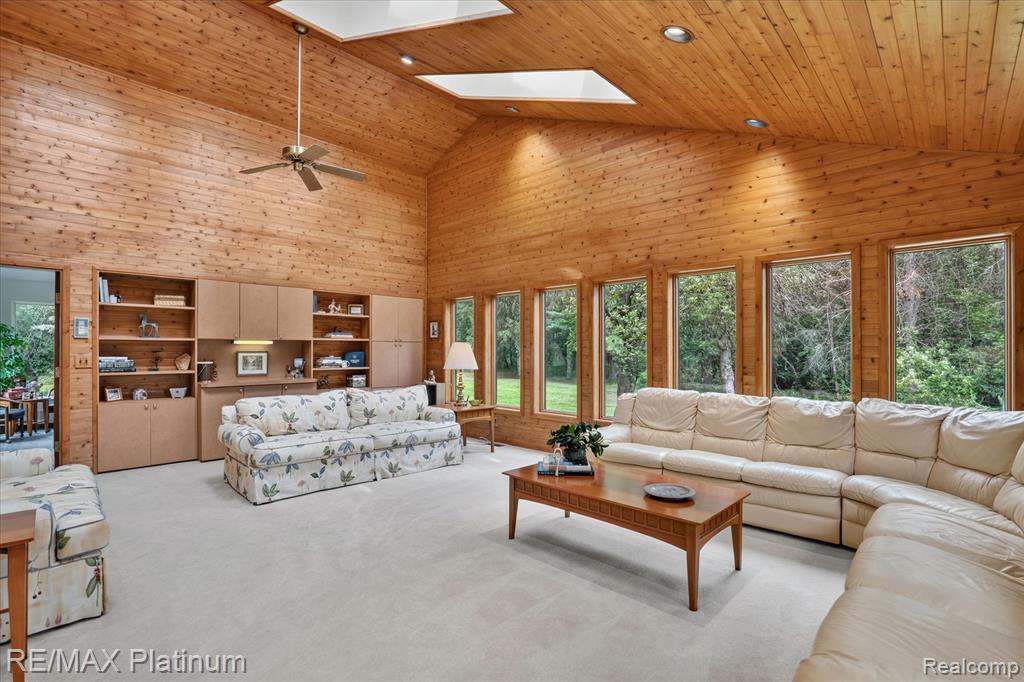 12273 Pinebrook Lane, South Lyon, MI 48178 — Photo 5