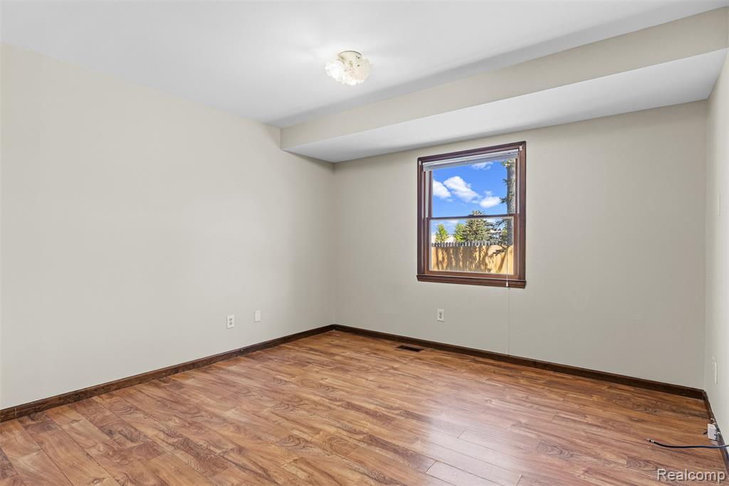 4191 McCandlish Road, Grand Blanc, MI 48439 — Photo 34