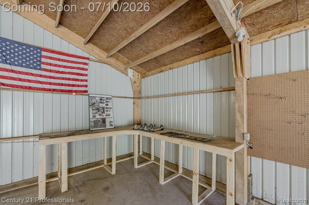 1790 Kent Road, Ortonville, MI 48462 — Photo 41
