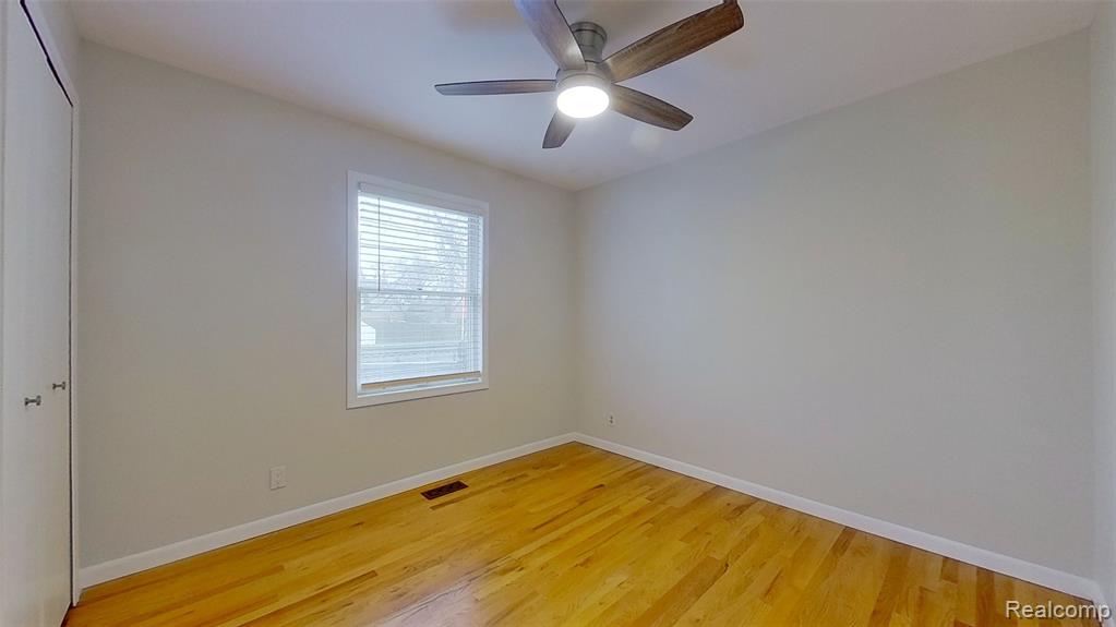 715 Lakeside Drive, Waterford, MI 48328 — Photo 27