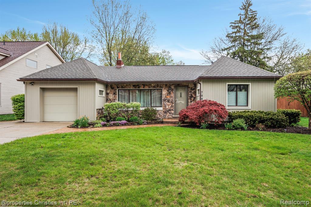 708 MOUNT VERNON Boulevard, Royal Oak, MI 48073 — front exterior