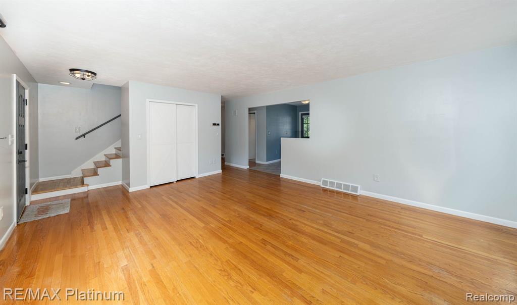 303 BRISTOL Street S, Almont, MI 48003 — Photo 13