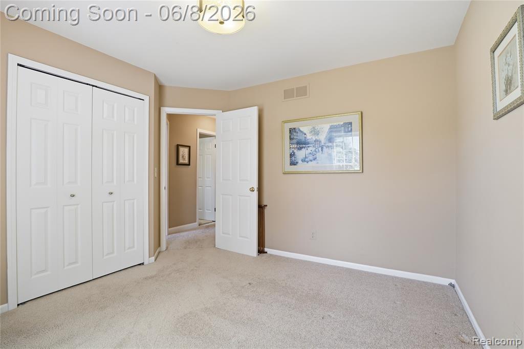 6153 Pine Creek Court, Grand Blanc, MI 48439 — Photo 29