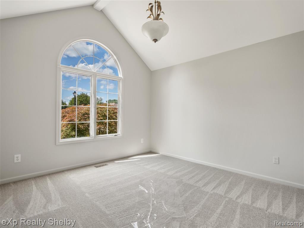 54256 Oconee Drive, Macomb, MI 48042 — Photo 17