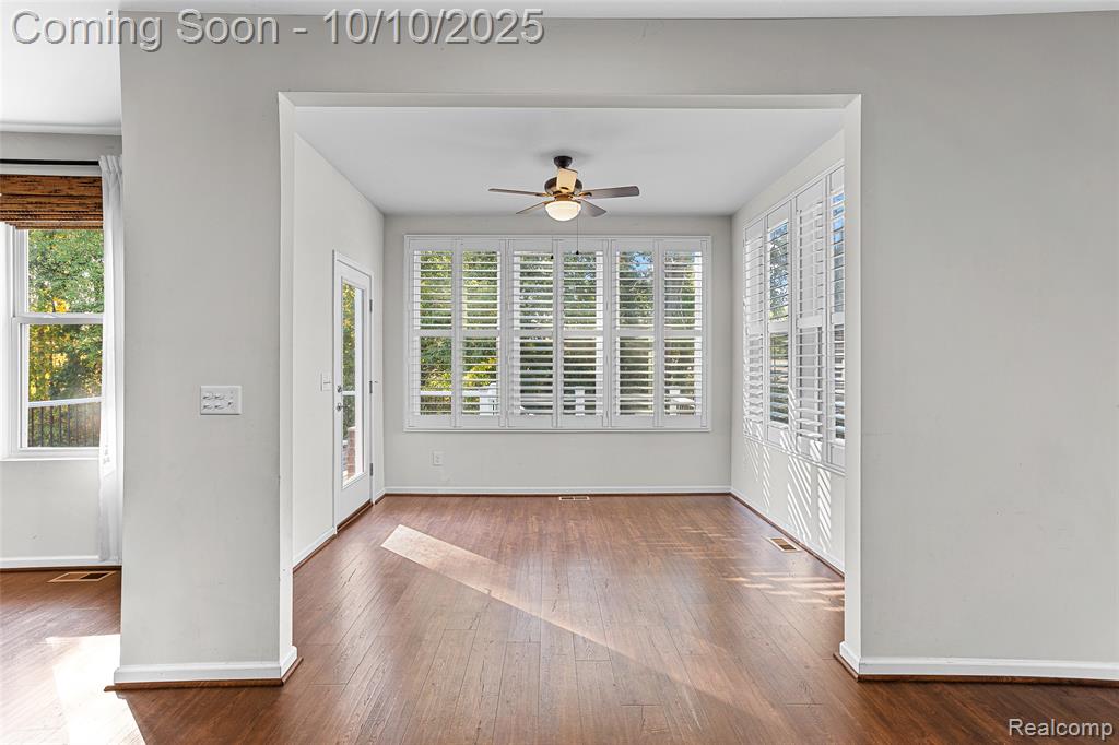 57797 Village Drive, New Hudson, MI 48165 — Photo 14
