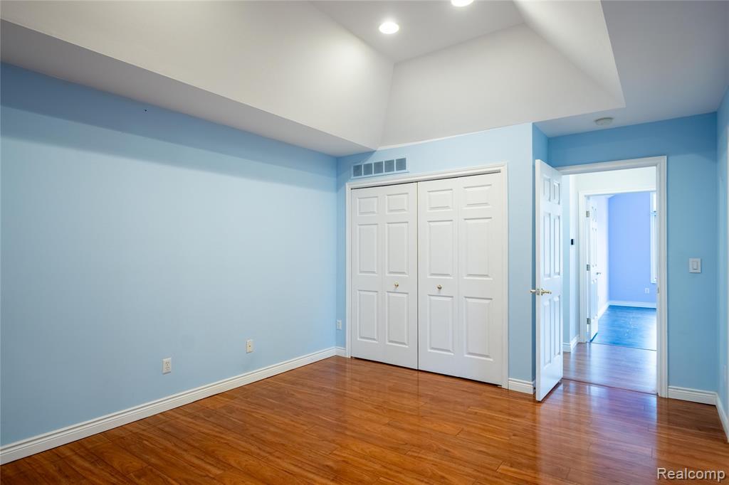 54676 Carnation Drive, Macomb, MI 48042 — Photo 27