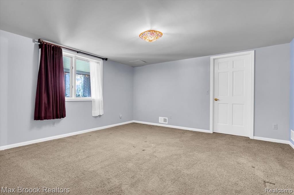 11633 Lorenz Way, Plymouth, MI 48170 — Photo 38