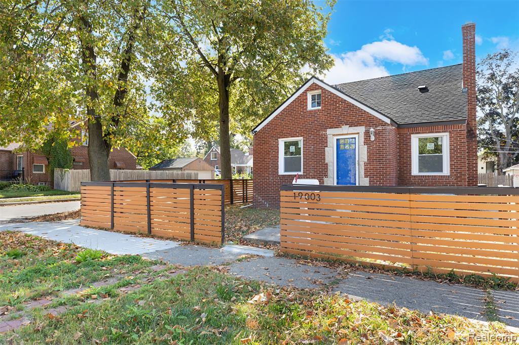 19003 Curtis Street, Detroit, MI 48219 — Photo 28
