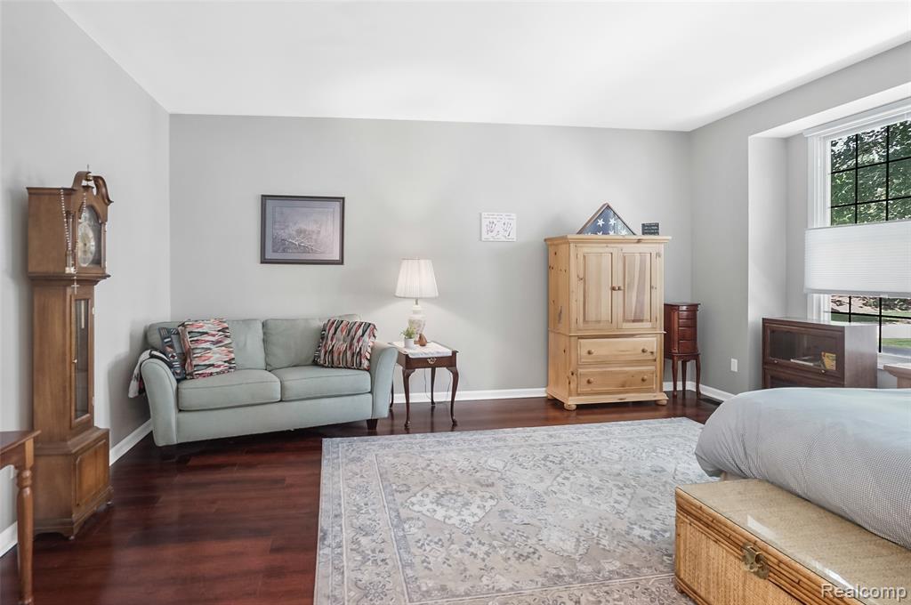 16822 Lochmoor Circle W, Northville, MI 48168 — Photo 7