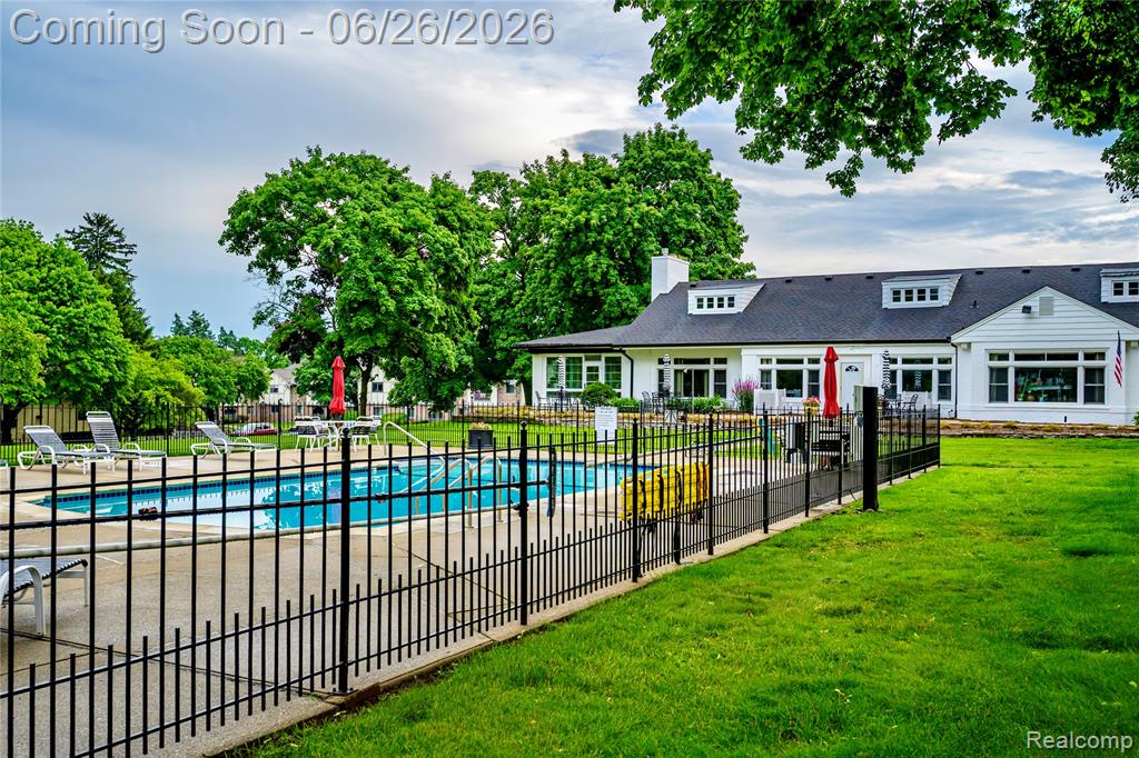42160 Woodward Avenue, 7, Bloomfield Hills, MI 48304 — Photo 27