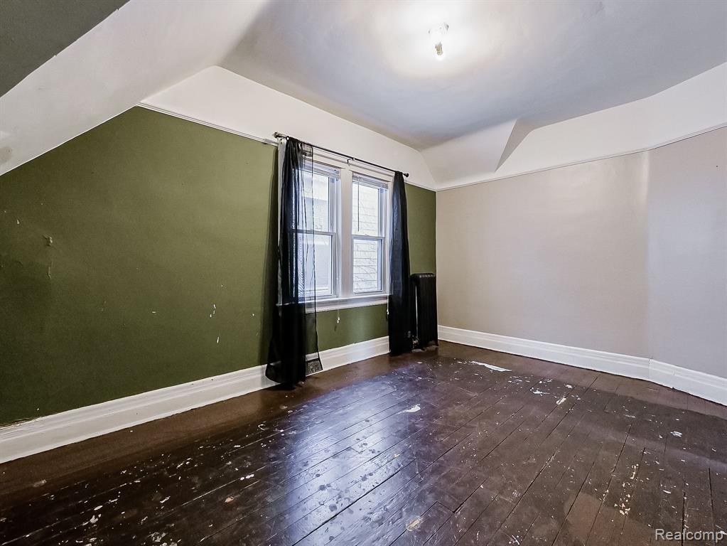 5303 IROQUOIS Street, Detroit, MI 48213 — Photo 10