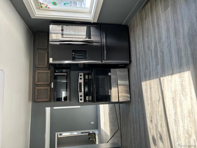 6010 Fox Street, Mayville Vlg, MI 48744 — Photo 2