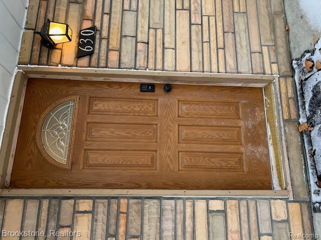 630 Gargantua Avenue, Clawson, MI — Photo 8
