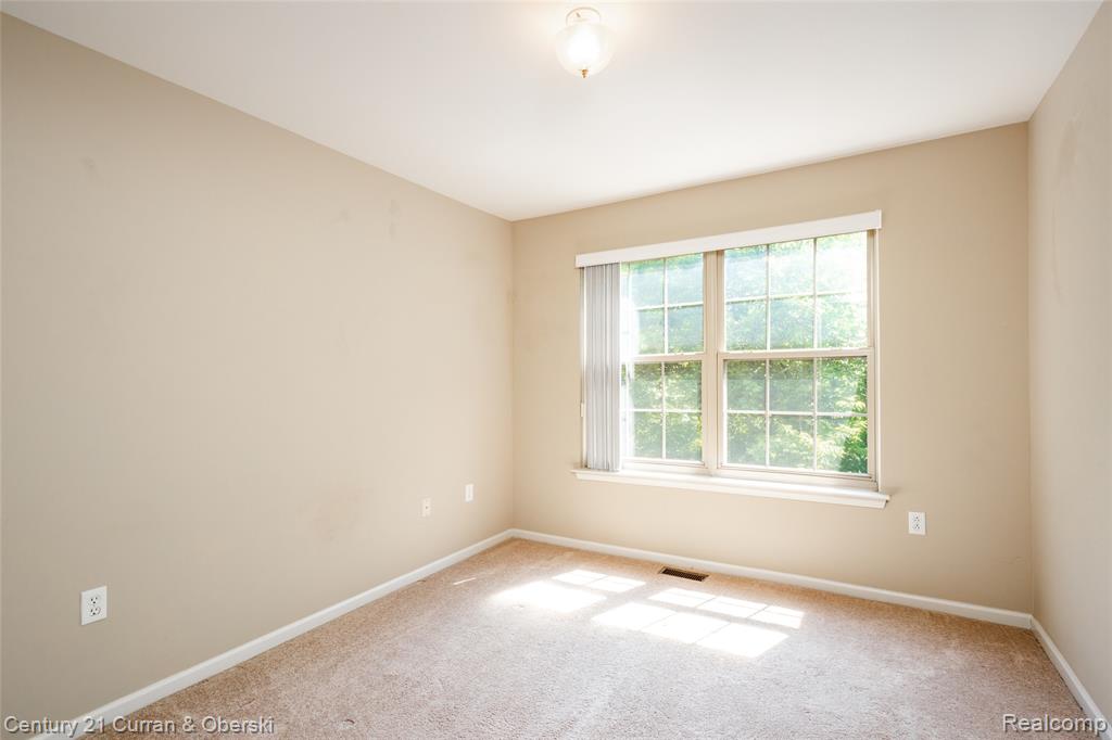 39660 Rockcrest Lane, Northville, MI — Photo 18