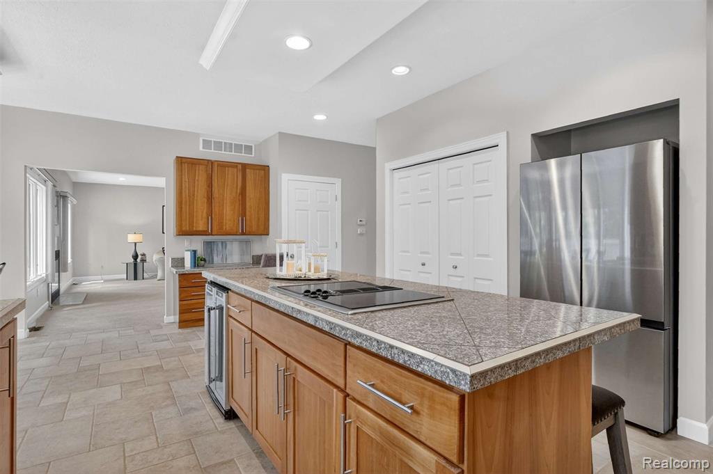 9194 Orion Drive, Brighton, MI 48114 — Photo 11