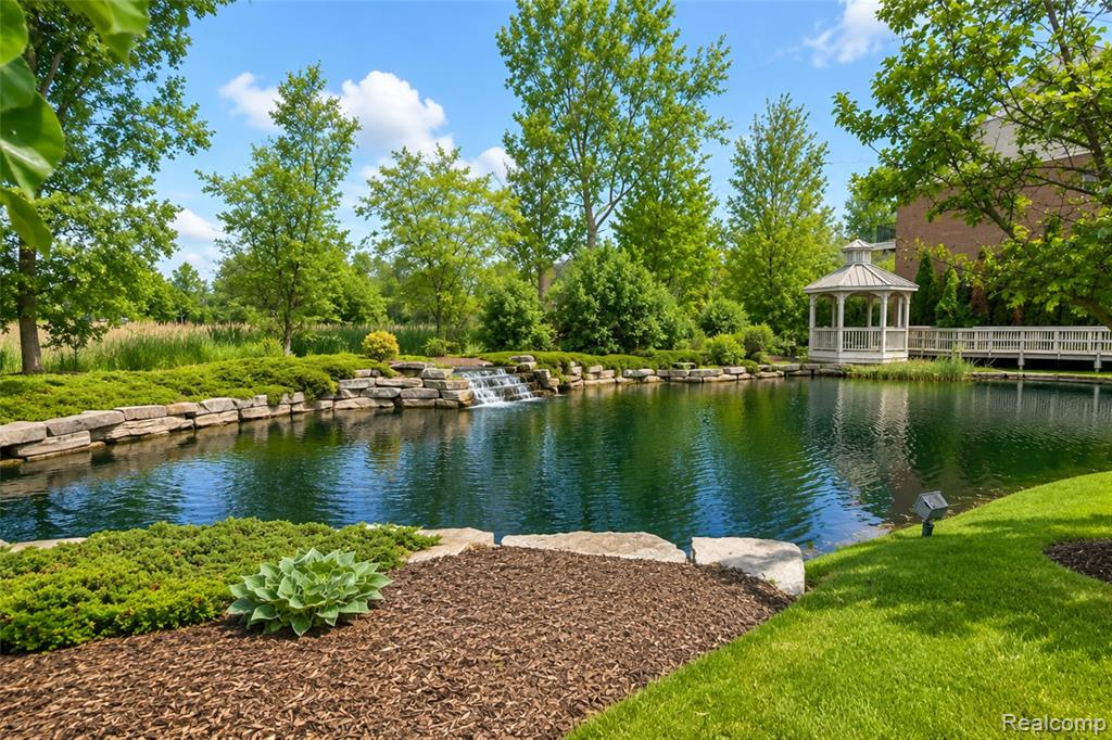 41633 Tera Lane, Novi, MI — Photo 44