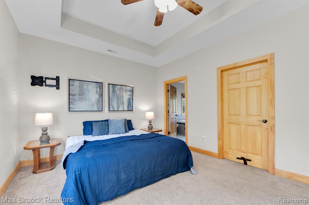6300 HAZARD Road, Fenton, MI 48430 — Photo 11