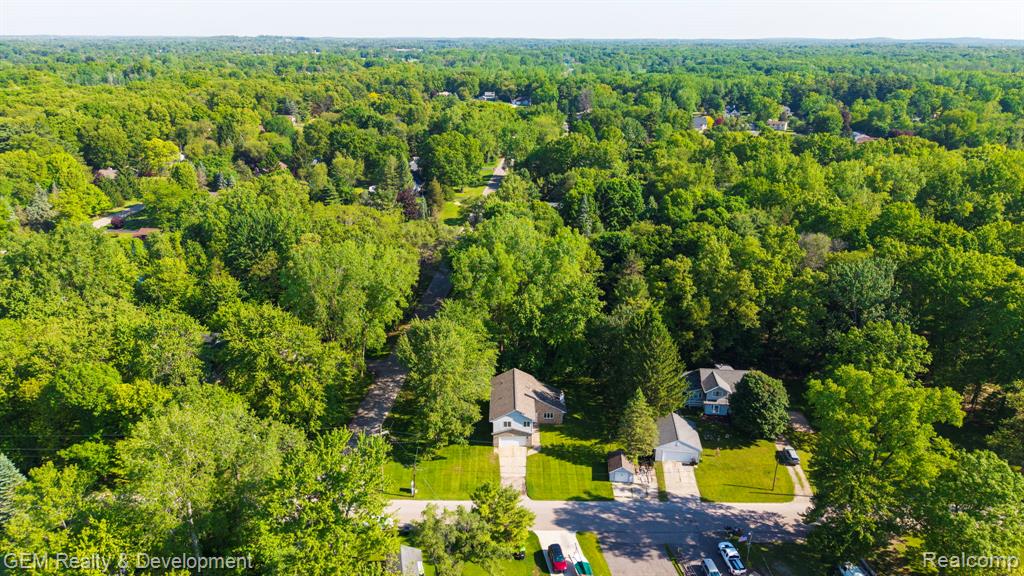 1111 Sarah Road, Pinckney, MI 48169 — Photo 39