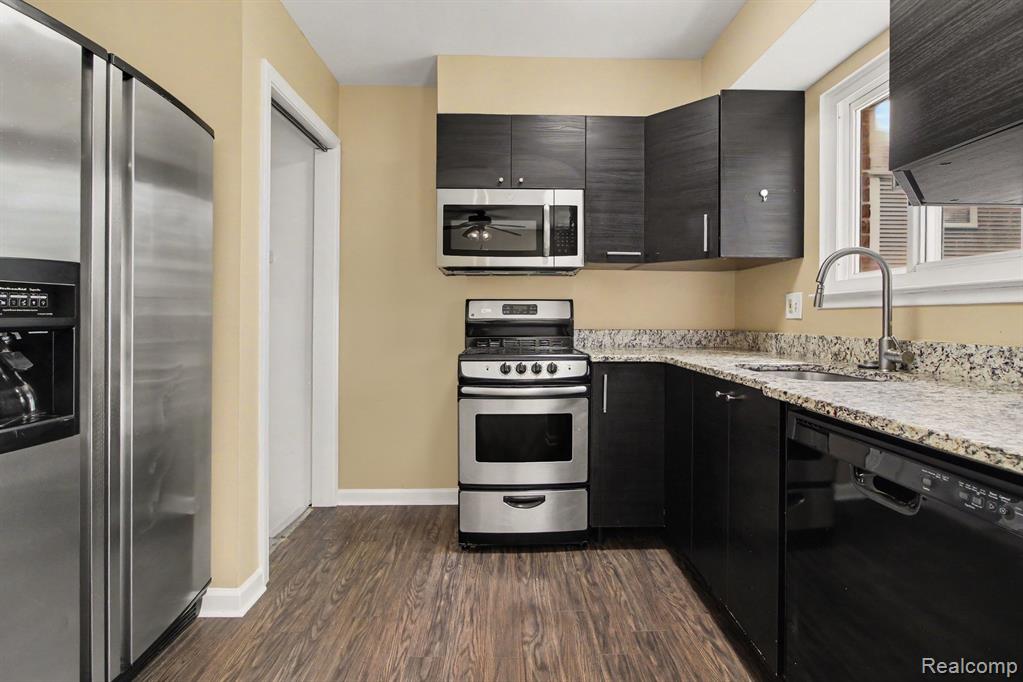 3023 Wolverine Drive, Ann Arbor, MI 48108 — Photo 9