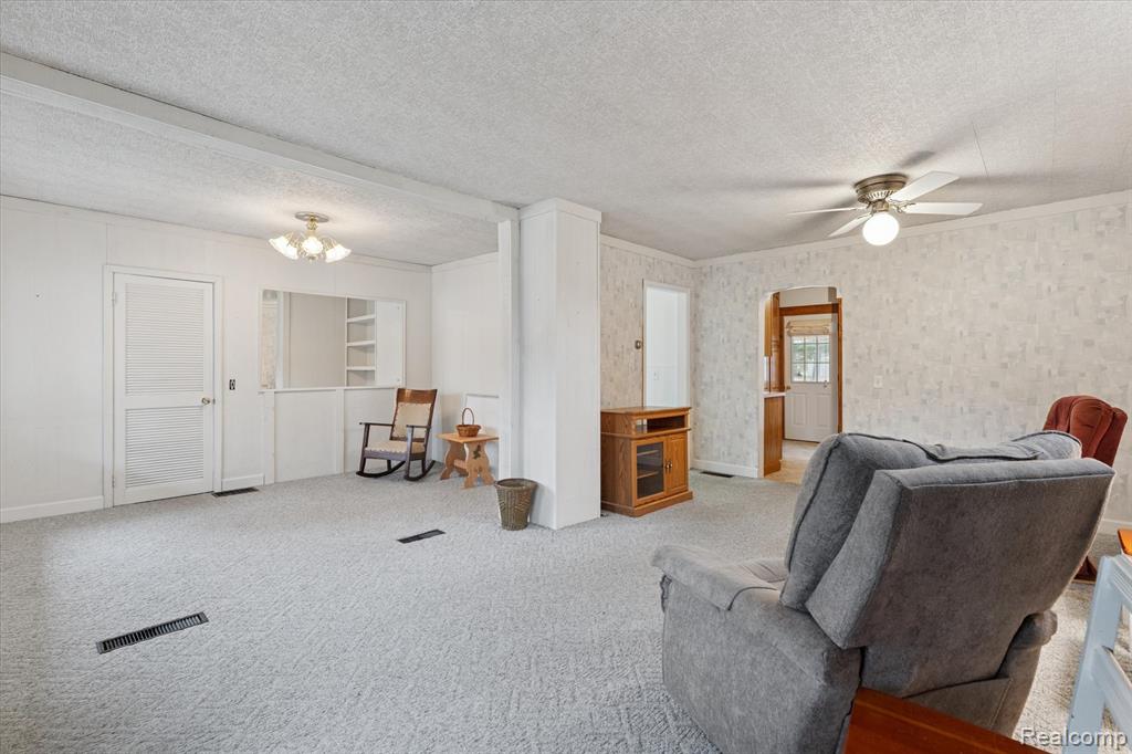 4427 Oakdale Street, Genesee, MI 48437 — Photo 10