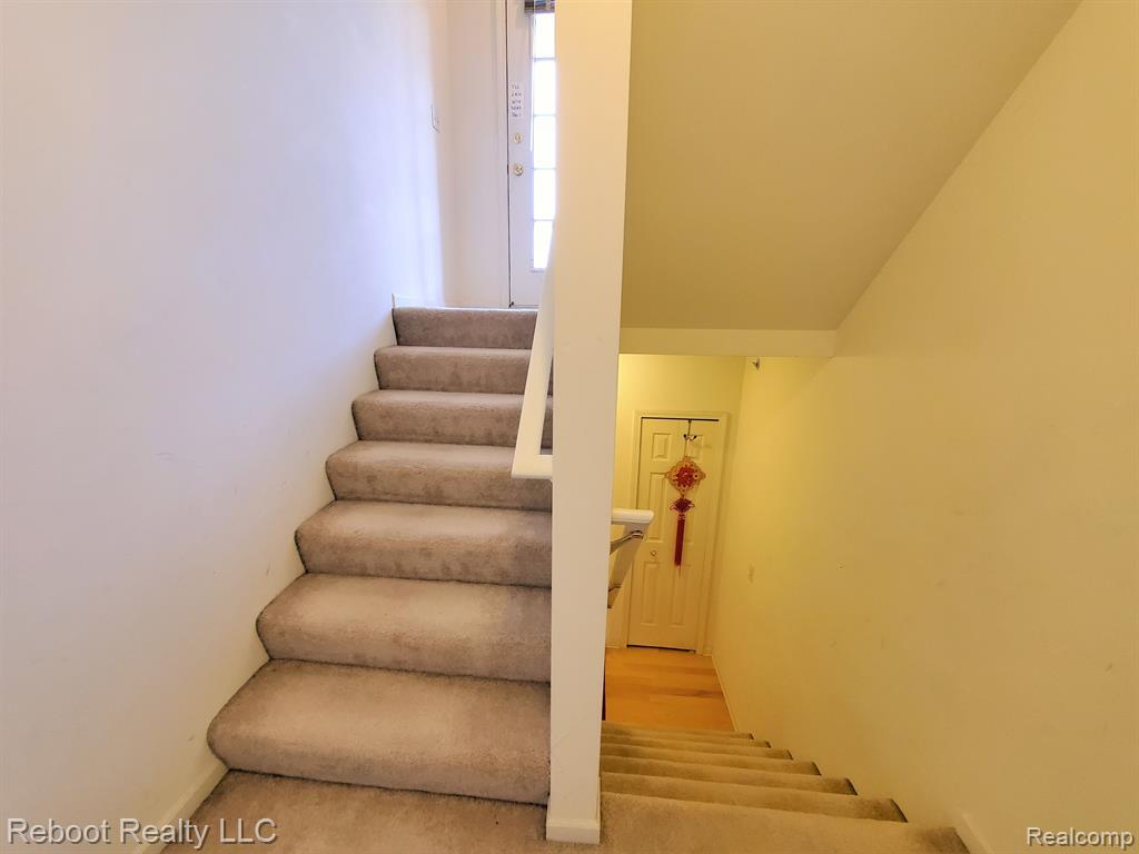 1127 BEAVER Run, Troy, MI 48083 — Photo 21