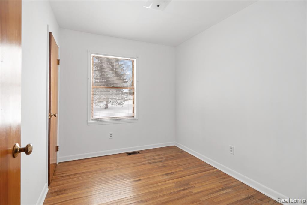 9322 Rossman Highway, Eaton Rapids, MI 48827 — Photo 17