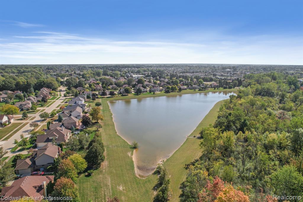 43246 Winterfield Drive, Sterling Heights, MI 48314 — Photo 59