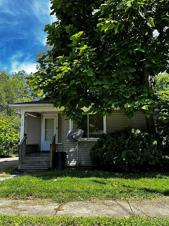 838 Clinton Street, Flint, MI 48507 — Photo 2