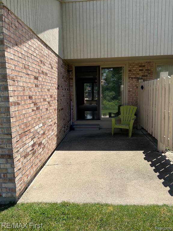 43719 Hartford Drive, 334, Clinton Twp, MI 48038 — Photo 3