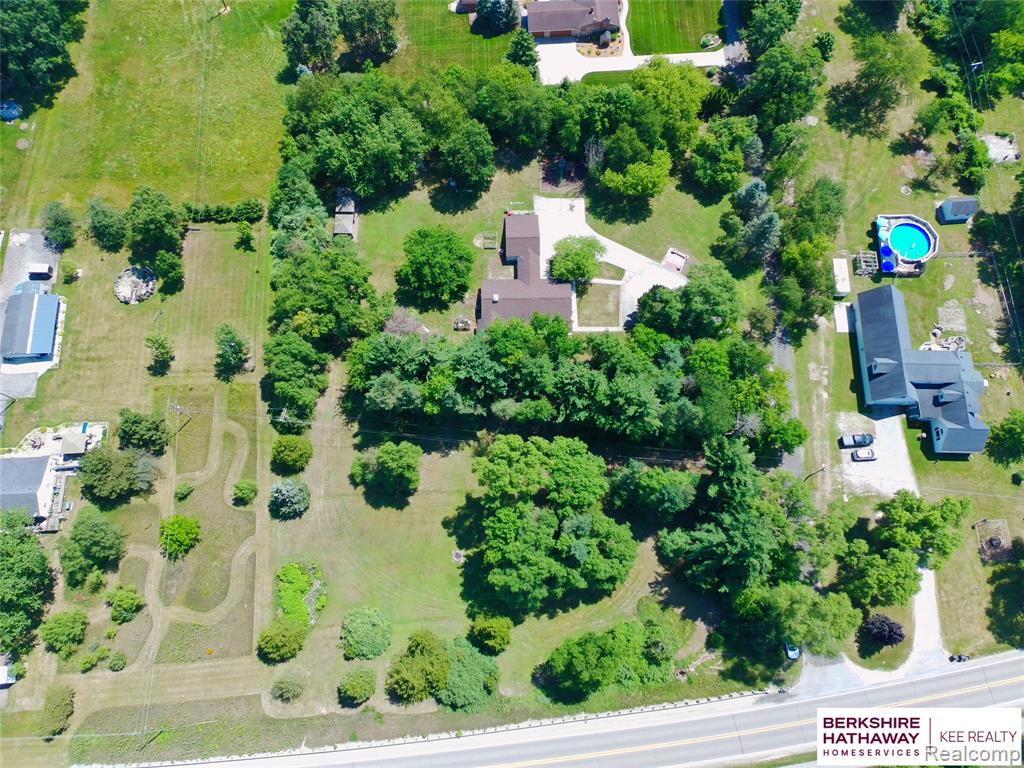 8025 Fieldcrest Drive, Brighton, MI 48116 — Photo 40