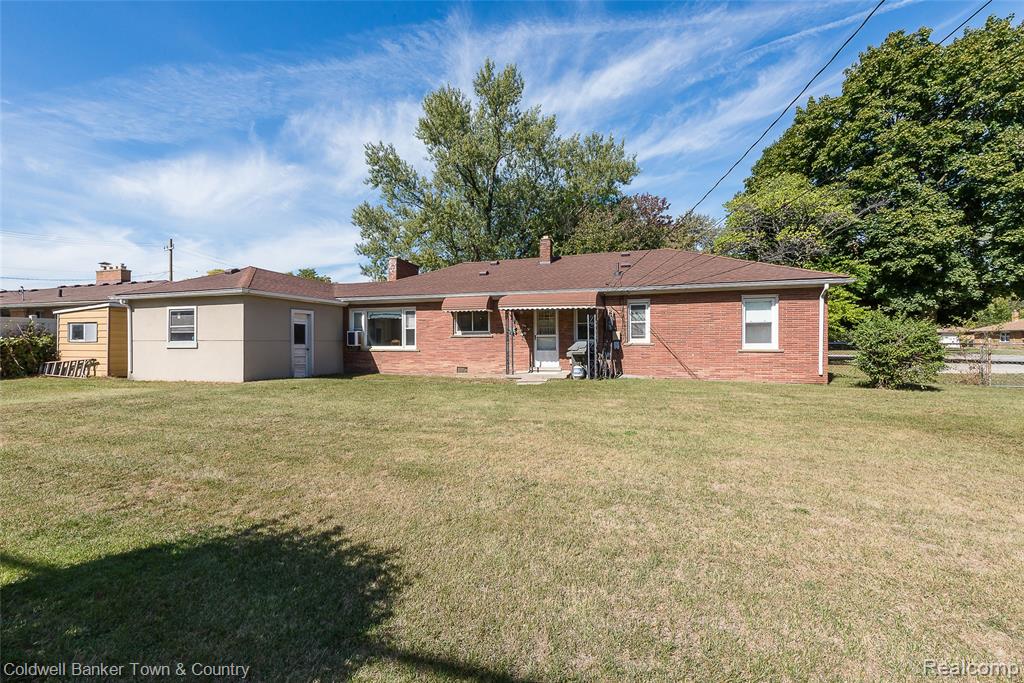 32297 Warren Road, Garden City, MI — Photo 2