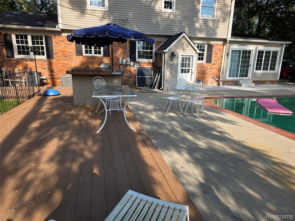 5352 W Doherty Drive, West Bloomfield, MI 48323 — Photo 55