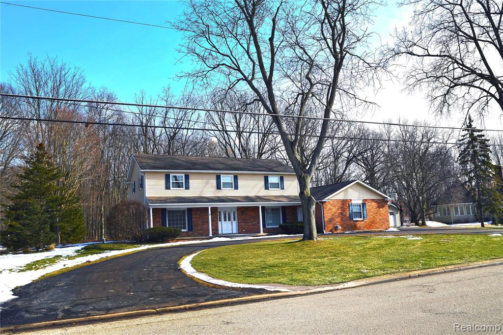 9693 BURNING TREE Drive, Grand Blanc, MI 48439 — Photo 3