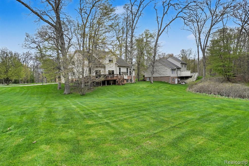 1865 Elkridge Circle, Highland, MI 48356 — Photo 28