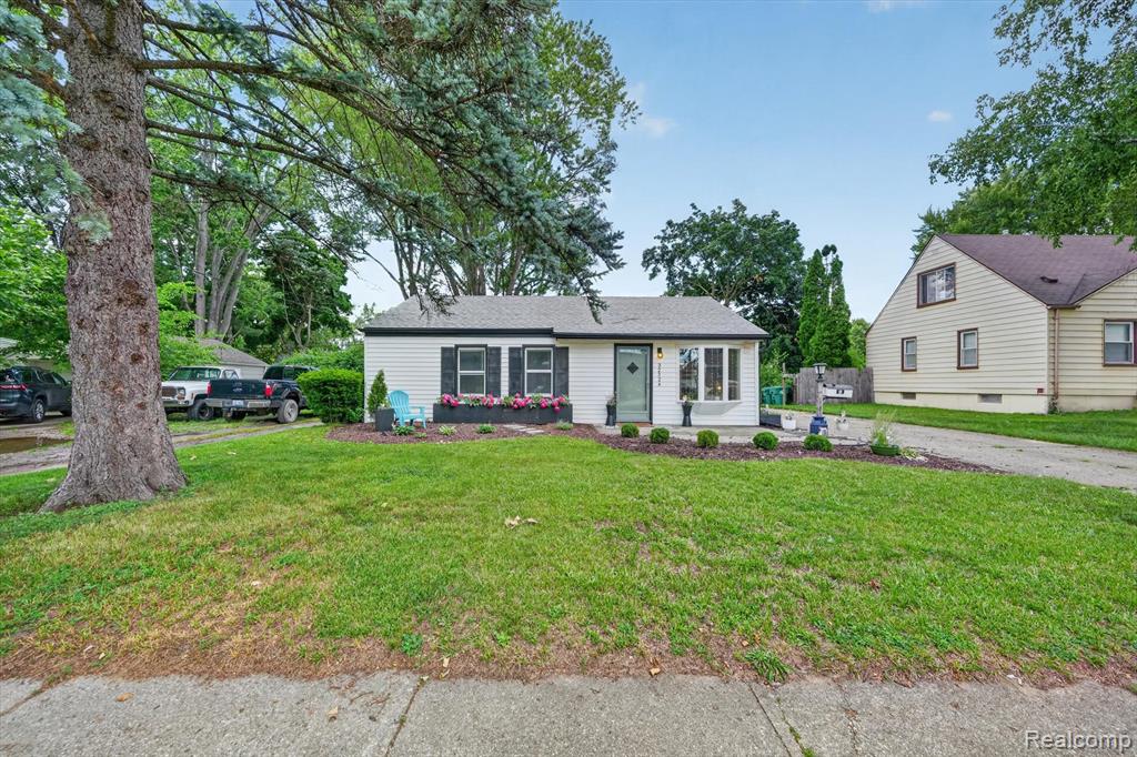 32326 Florence Street, Garden City, MI — Photo 3