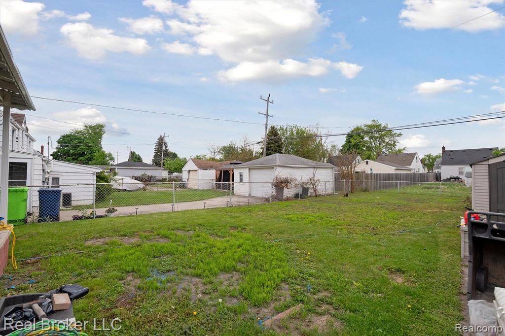 973 FORD Boulevard, Lincoln Park, MI 48146 — Photo 18