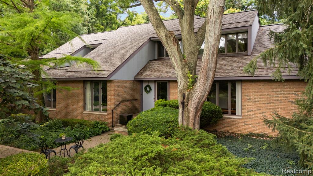 47594 Norton Court, Plymouth, MI 48170 — Photo 7