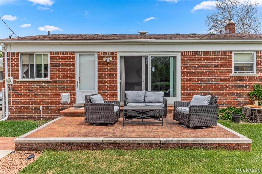 6125 ARDMORE, Dearborn Heights, MI 48127 — Photo 38