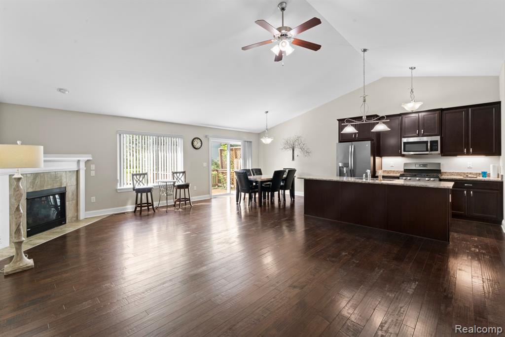457 HOSTA, Howell, MI 48843 — Photo 5