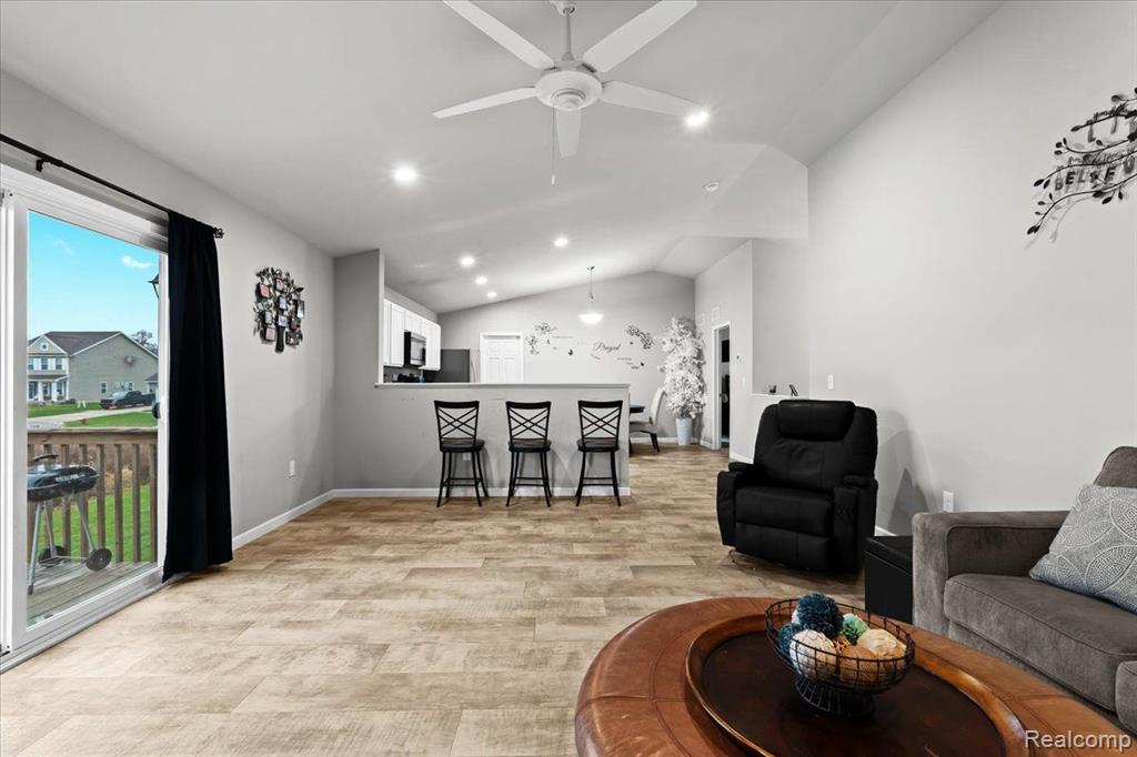 3103 IVY WOOD Circle, Howell, MI 48855 — Photo 12