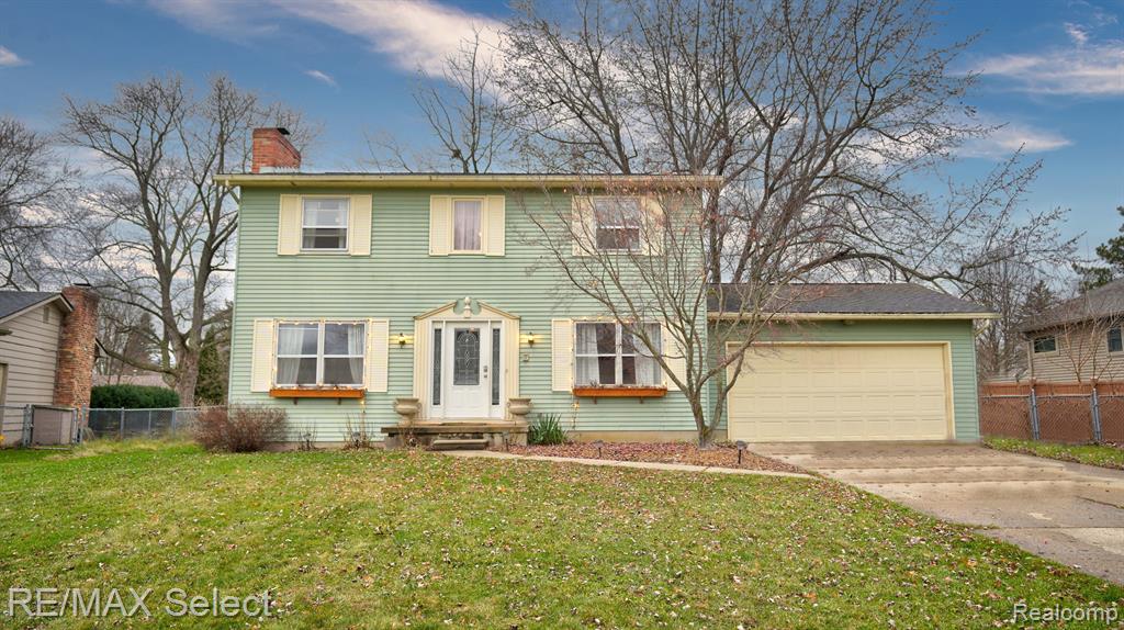 5108 MIDDLEBORO Road, Grand Blanc, MI 48439 — front exterior