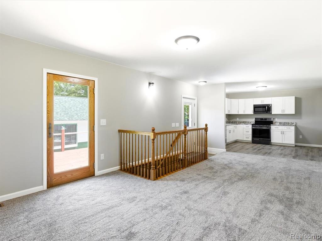 2482 Range Road, Port Huron, MI 48060 — Photo 13