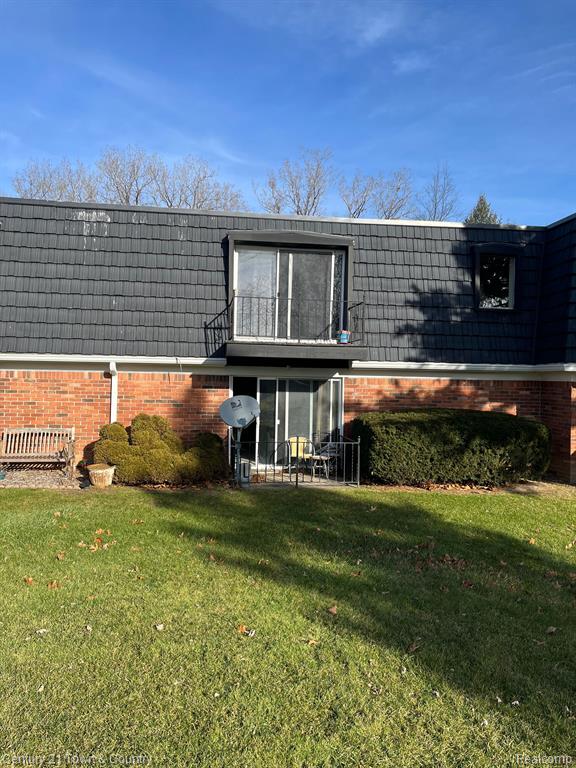 1852 COLONIAL VILLAGE Way, 2, Waterford, MI 48328 — Photo 25