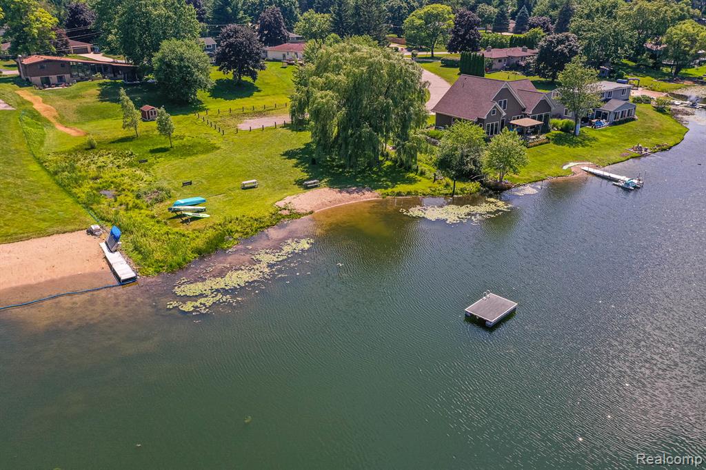 7709 Shelley Drive, Clarkston, MI 48348 — Photo 88
