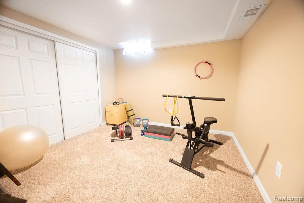 7108 Green Farm Road, West Bloomfield, MI — Photo 30