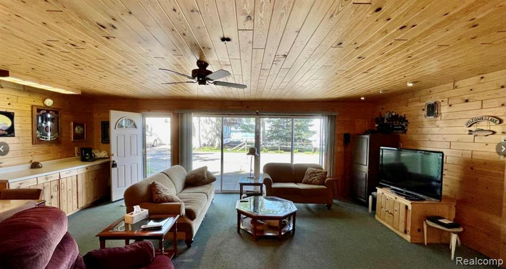 328 Sheridan Drive, Prudenville, MI 48651 — Photo 24