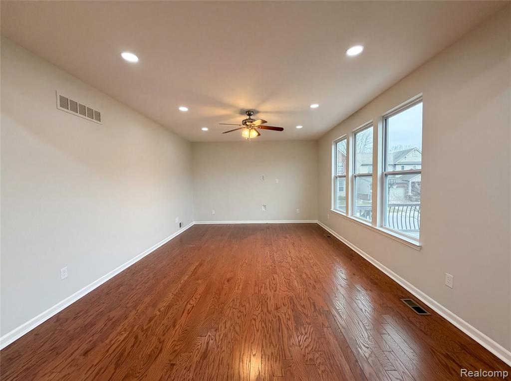 51109 Mayfair Terrace, Novi, MI — Photo 7